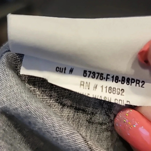 UA Scrubs Uniform Advantage  scrub top - Picture 5 of 5